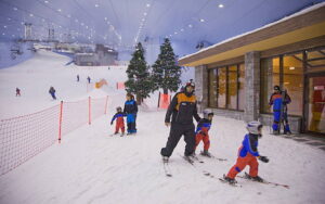 Ski Dubai for BeginnersTips for First-Time Skiers and Snowboarders (1)